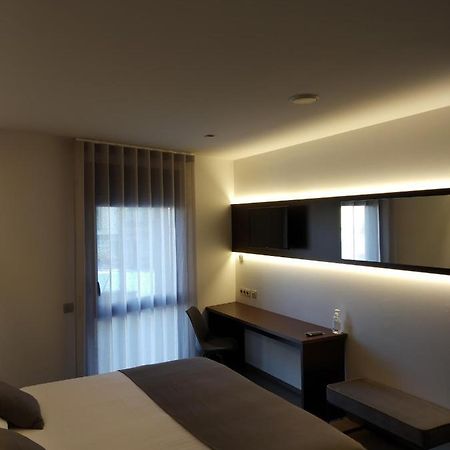 Hotel Olot Centre מראה חיצוני תמונה